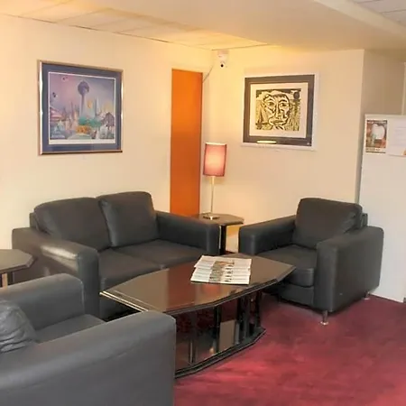 Hotel Elbroich 3*