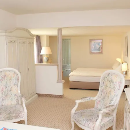 Elbroich Hotel 3*