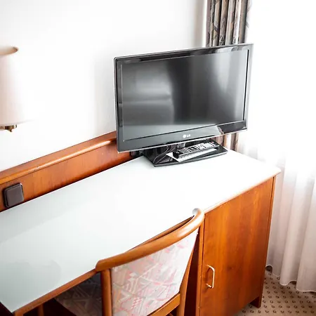Elbroich Hotel 3*