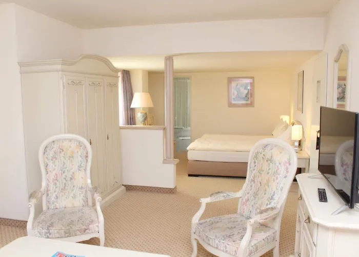 Elbroich Hotel 3*